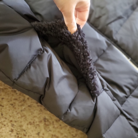 Down Jacket - Picture 8 of 16